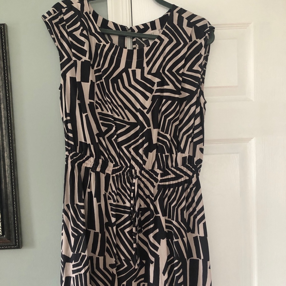 Loft abstract print cinch waist dress